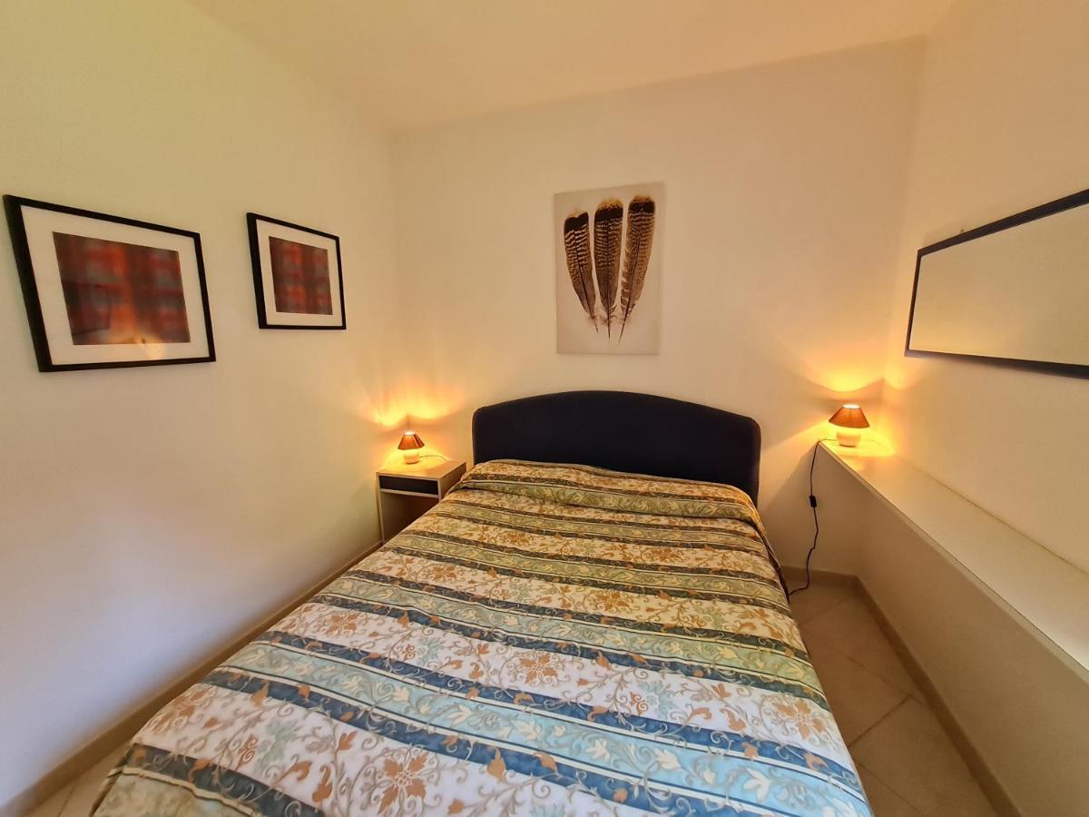 פסקיארה דל גארדה Easy Apartments Peschiera מראה חיצוני תמונה