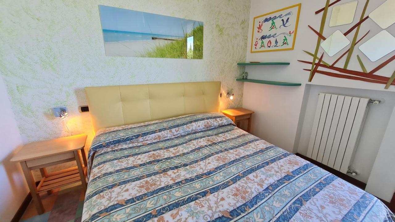 פסקיארה דל גארדה Easy Apartments Peschiera מראה חיצוני תמונה