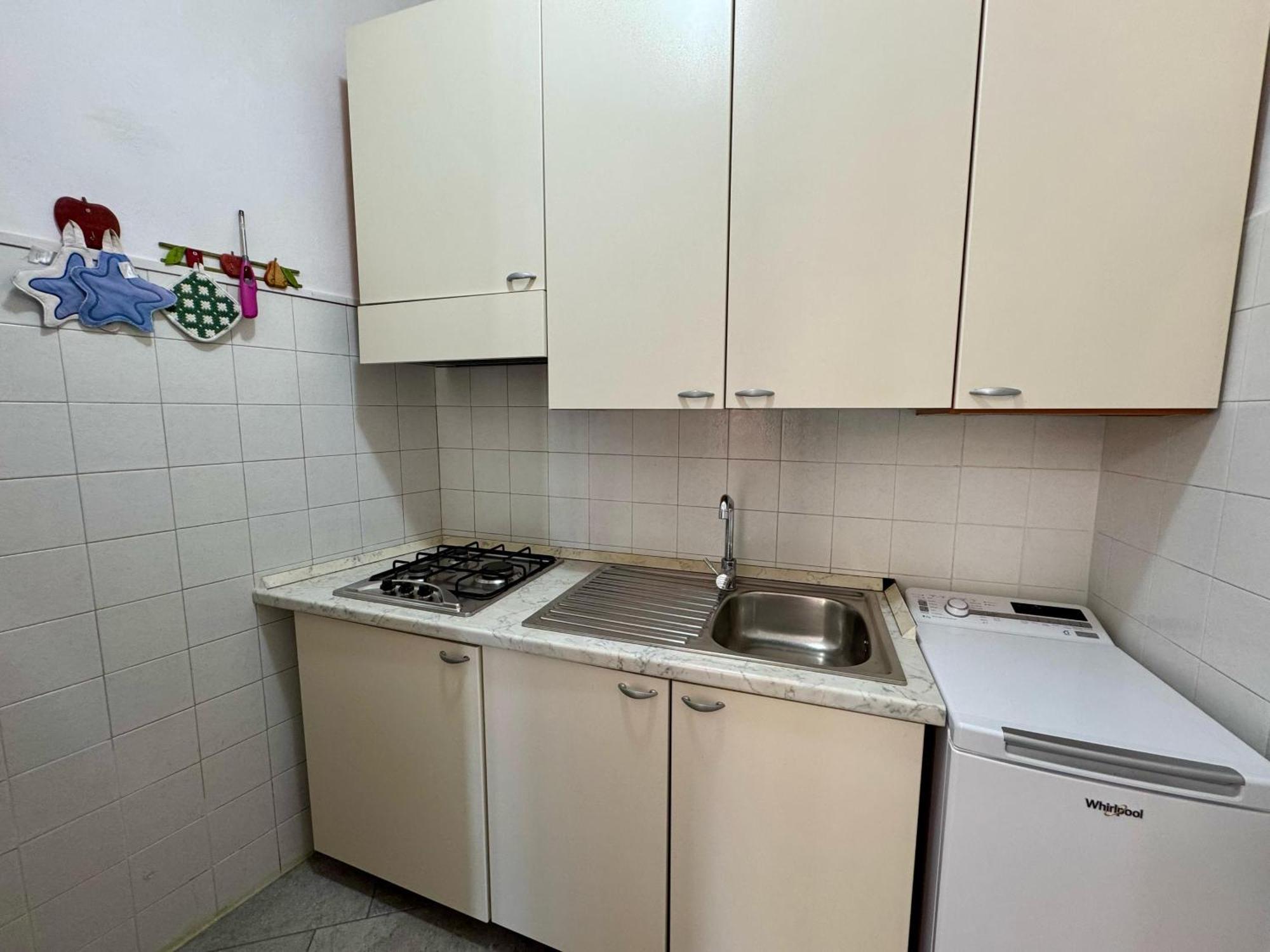 פסקיארה דל גארדה Easy Apartments Peschiera מראה חיצוני תמונה